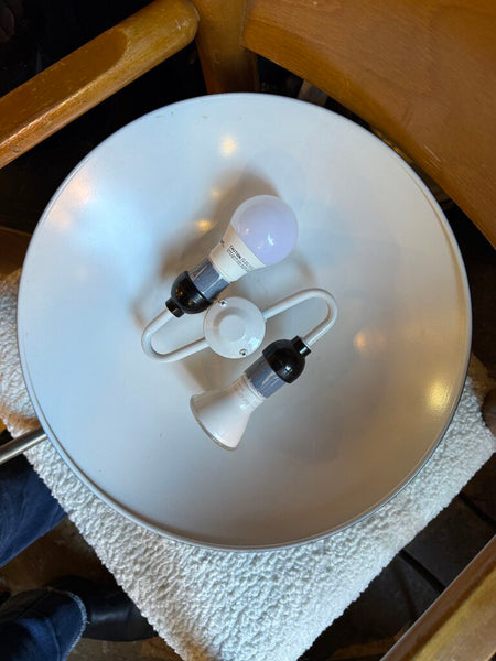 Silver and black UFO lamp