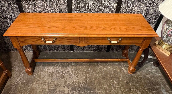VINTAGE THOMASVILLE CONSOLE TABLE TURNED LEGS, DRAWERS & BRASS PULLS | 56"W x 16"D x 28"H