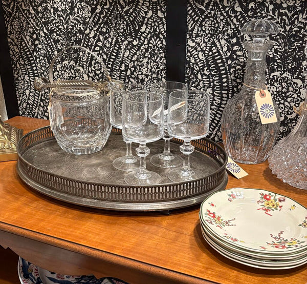 VINTAGE ENGLISH SILVER PLATE GALLERIED TRAY WITH ORNATE ETCHINGS | 18"W X 13.25"D