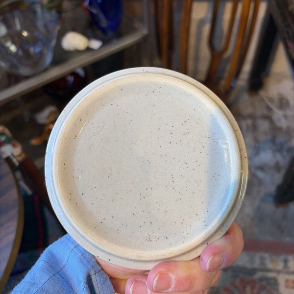 Vintage pottery ashtray with dove