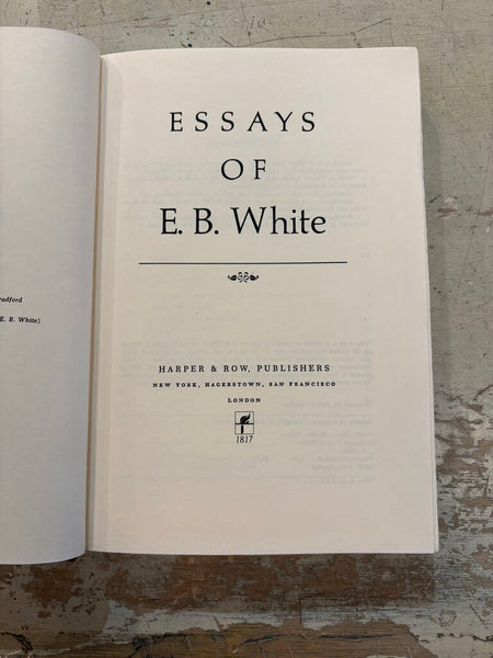 1977 ESSAYS OF E.B. WHITE VINTAGE BOOK