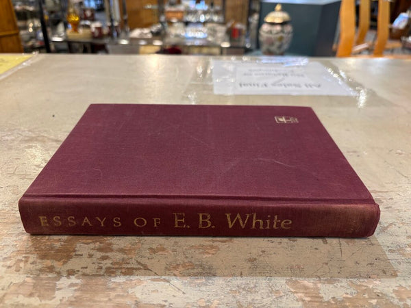 1977 ESSAYS OF E.B. WHITE VINTAGE BOOK