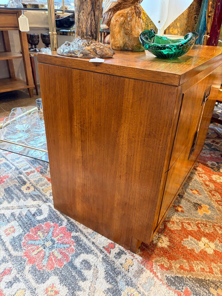 Fabulous vintage true campaign style 2 drawer nightstand 28x23x16 in excellent original condition