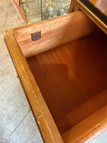 1940s Vanity by Northern Furniture includes bench 30T 19D 48W