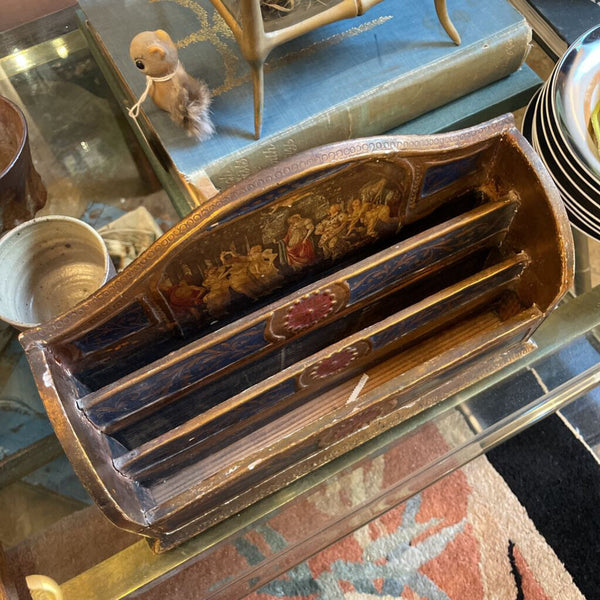 Italian letter caddy