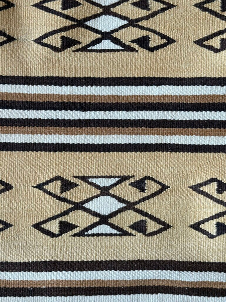 1940-1960s Navajo Rug 68x50 Chinle Pattern