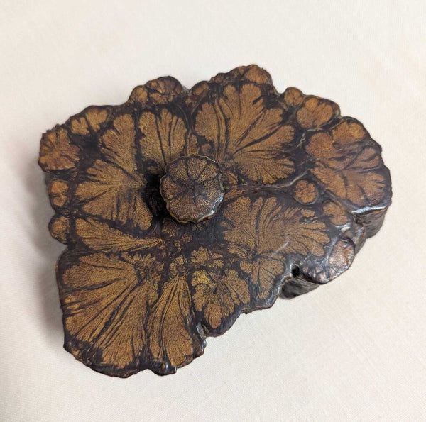 Chrysanthemum Wood Box LSBJ