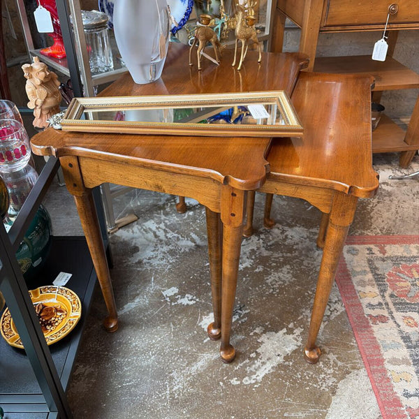Ethan Allen nesting tables with Queen Anne legs for pick up only -largest approx 26w x17d x23t (set of 2)