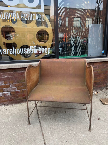 Sculptural metal chair, 32W 26D 32T
