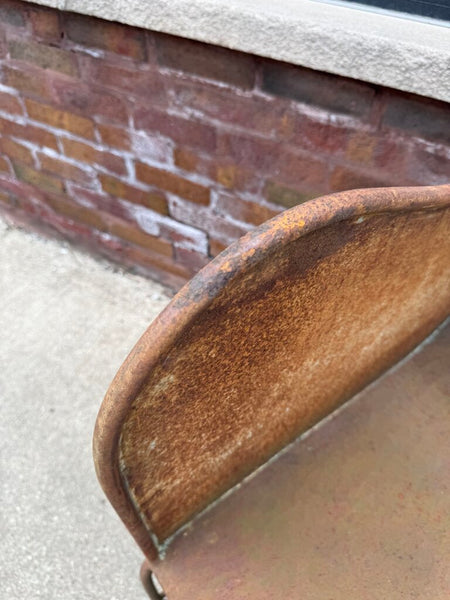 Sculptural metal chair, 32W 26D 32T