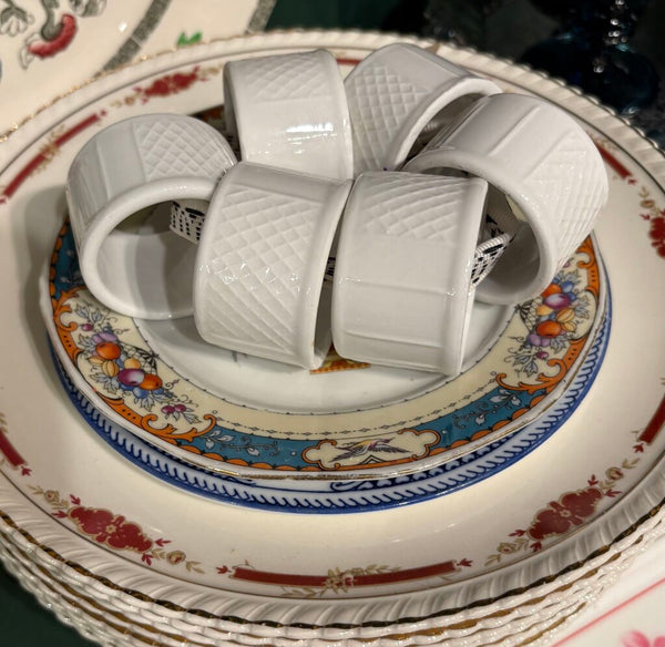 VINTAGE FARBERWARE LATTICE CERAMIC NAPKIN RINGS - SET OF SIX
