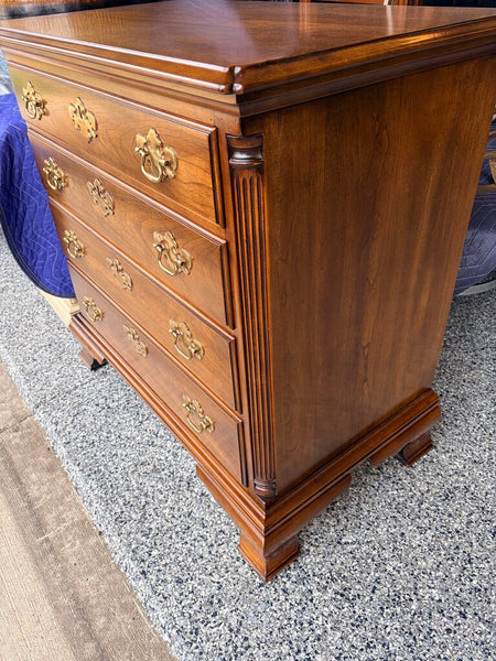 High quality Statton furniture dark walnut 4 drawer chest featuring traditional design and double dovetail construction 33w x32t x19d -for pick up only