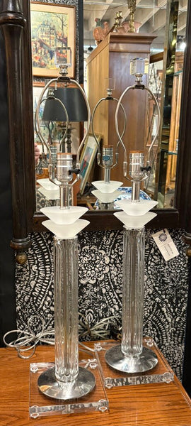 BAUER REEDED GLASS VINTAGE LAMP W/LUCITE & CHROME BASE & ACRYLIC ACCENT -EACH | 21"H (SOCKET) 27.5"H (FINIAL) X 6.5"W
