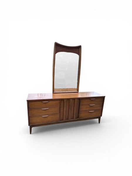 KROEHLER - long dresser with mirror 18x70x30