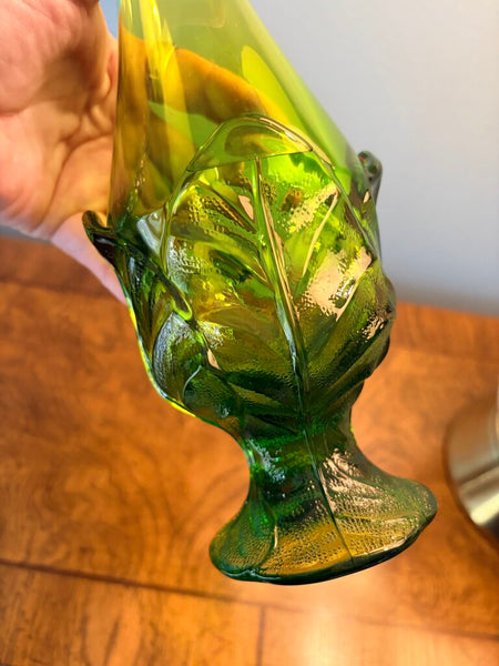 Viking green cabbage leaf 18+ inch swung vase