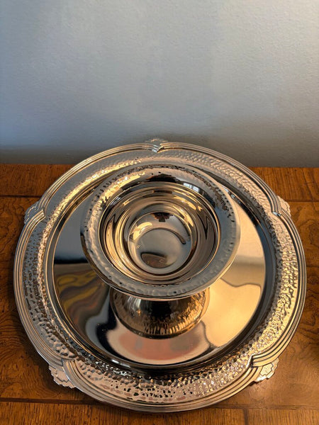 Hand hammered silverplate chip and dip-vintage