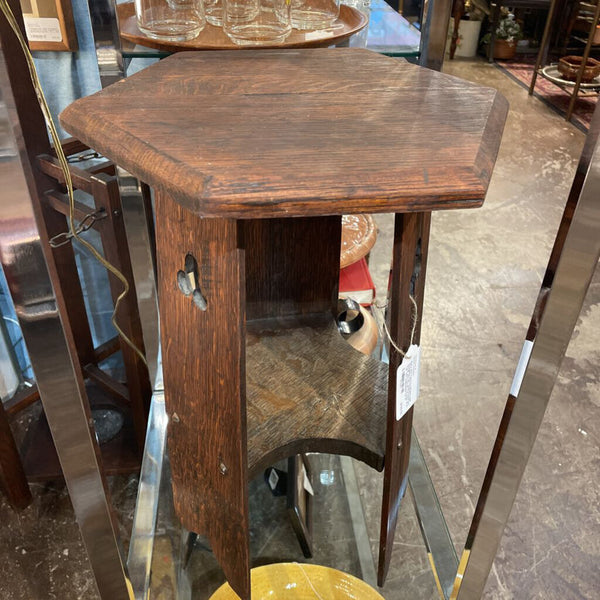 Early 20th Century Mission Oak Hexagonal Top Table/Stool/Plant Stand with Clover Cut Outs 19 in Tall, 12in widexdeep AS IS IN STORE PICK UP ONLY