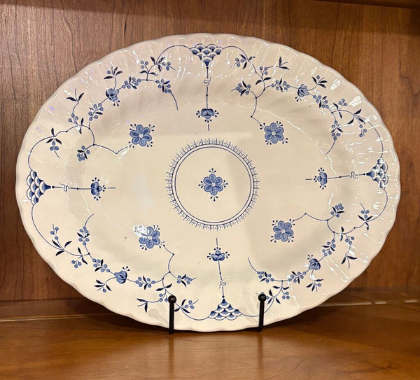 VINTAGE MYOTT STAFFORDSHIRE FINLANDIA BLUE & WHITE PLATTER MADE IN ENGLAND | 12"W
