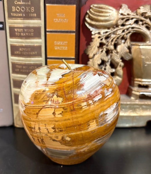 VINTAGAE ONYX APPLE WITH BRASS STEM | 4.5"H X 4"W