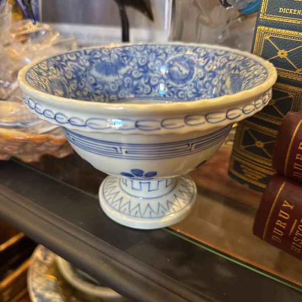 Blue and White Haisan Bowl