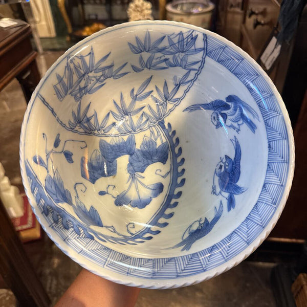 Blue and White Twist Bird Bowl