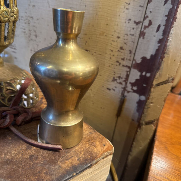 Brass candle holder (ea)