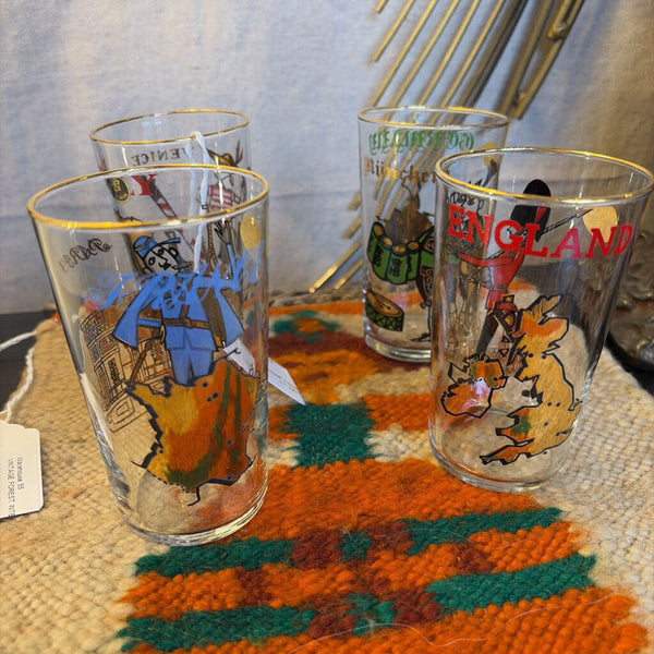 Set of 4 vintage country glasses made in Japan