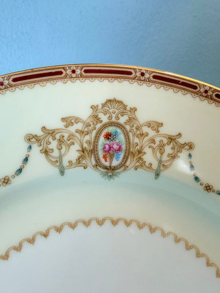 Gorgeous set of 6 Vintage Noritake "Nippon Toki Kaisha" 10.5 inch dinner plates in impeccable condition-set of 6