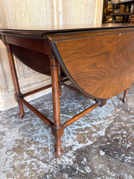 Vintage Baker Drop Leaf Walnut Coffee Table 38W 18T 16D (leaves down)
