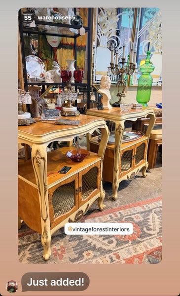 Matching Pair of Romweber French Provincial Louis XV style, Rococo serpentine burlwood nightstands/end tables approx 29t x 21.5w x14 For pick up only