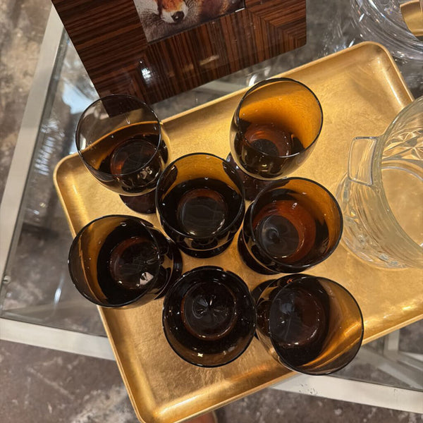 Set of 7 brown stemmed glasses