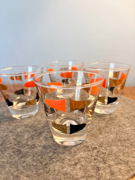 Set of 4 mid century whiskey glasses
