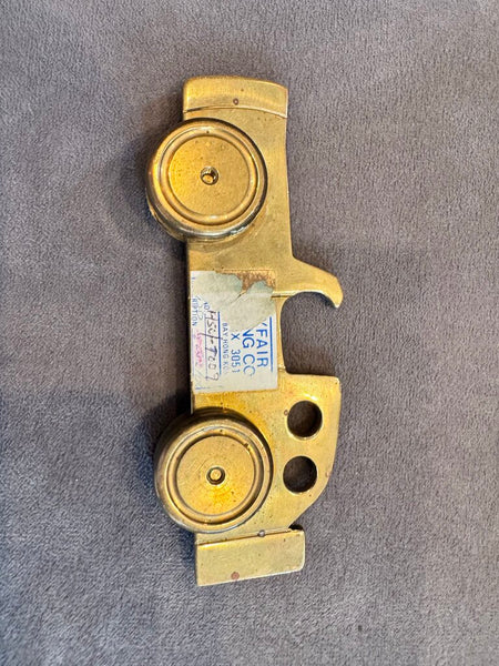 Brass Car Bottle Opener Made in Hong Kong smoking accessories