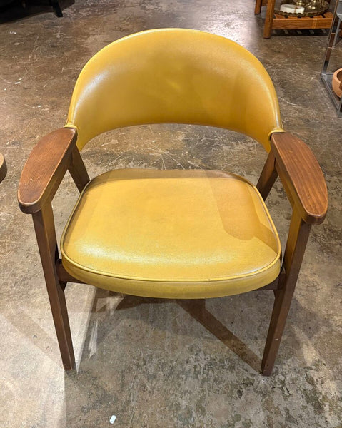 MID CENTURY MADISON FURNITURE OAK CHAIR WITH MUSTARD YELLOW FAUX LEATHER | 31"H X 25.75"W X 22"D