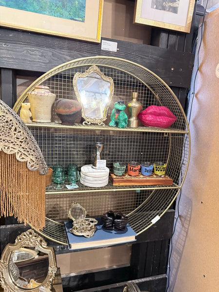 Gold mesh round wall shelf
