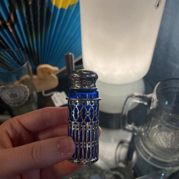 Vintage Silver Plate and Cobalt Blue Glass Set of 4 Salt and Pepper Shakers in Leather Case