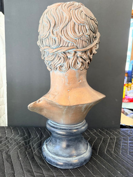 "Victorious athlete" full-size bust by Austin productions in 1970 for pick up only approximately 17.5 T