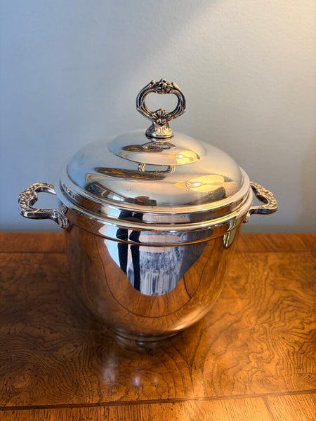 Sheridan silverplate double handled porcelain lined ice bucket with lid