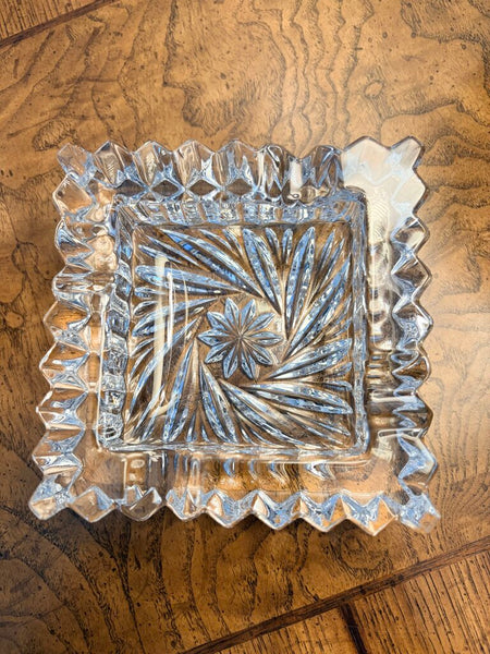 Funky square crystal ash tray