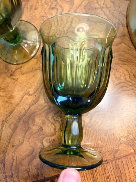 Set of 6 provincial small goblets in avocado-1970s
