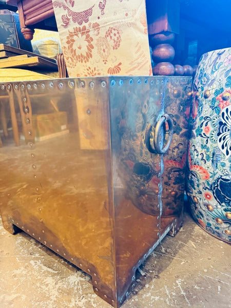 Brass drink table vintage 17L 12D 16T