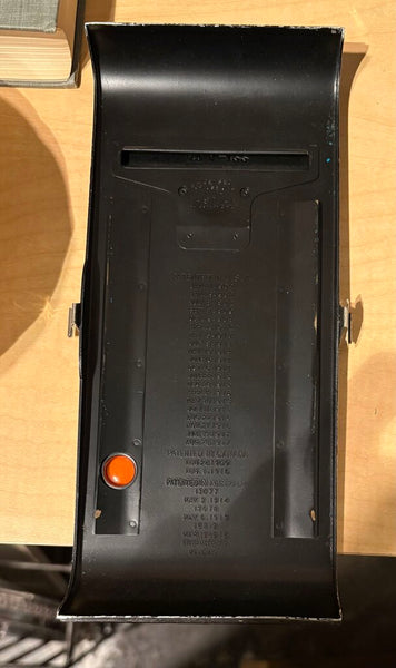 LATE 1910s EASTMAN KODAK AUTOGRAPHIC No. A-122 FOLDING CAMERA & ORIGINAL EKC LEATHER CASE