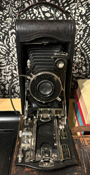 LATE 1910s EASTMAN KODAK AUTOGRAPHIC No. A-122 FOLDING CAMERA & ORIGINAL EKC LEATHER CASE