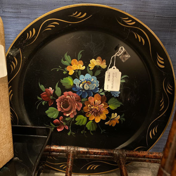 19.5"D Black round hand-painted Florentine tray, with roses #008