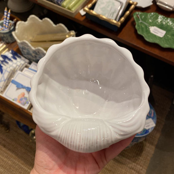 White Shell Soap Dish, 6* Wide #001