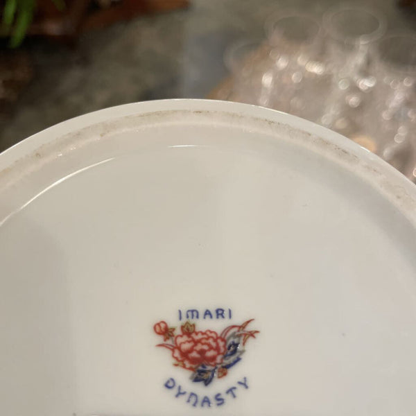 vintage Imari dynasty ashtray