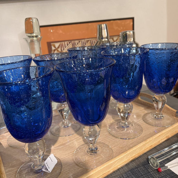 Set of 8 blue stemmed glasses