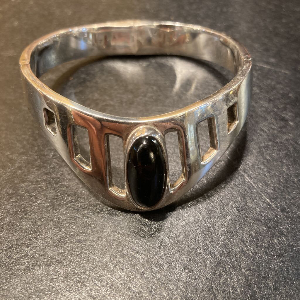 Sterling Silver & Onyx bracelet