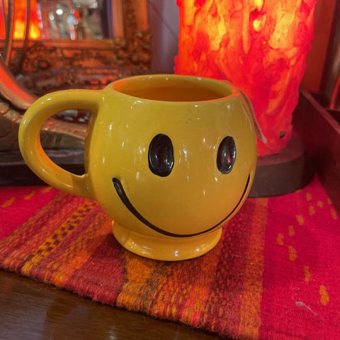 Smile mug (each)