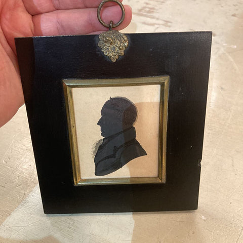Antique silhouette of a man, 19th c. (5x5.5 in)